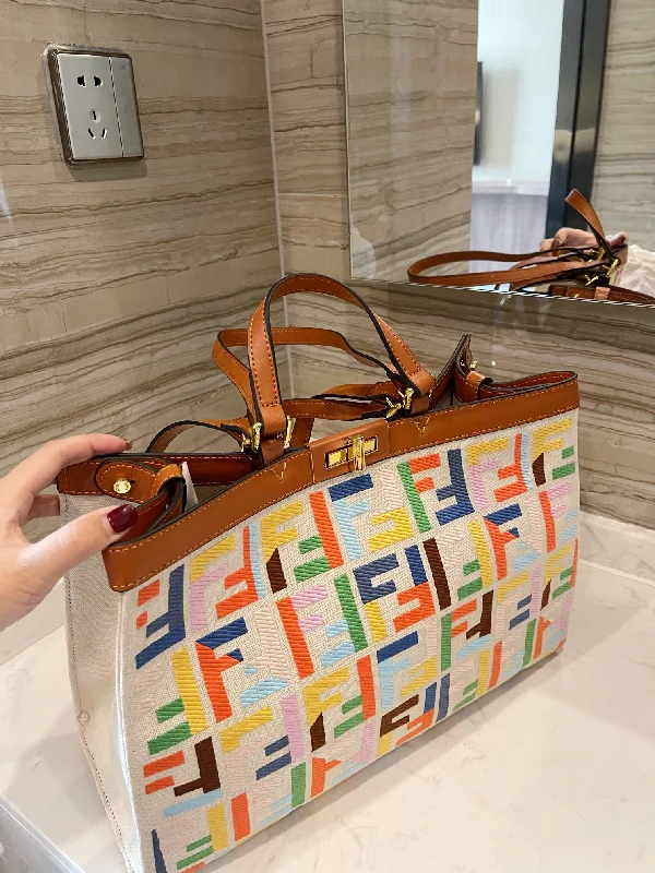 EN   Designer bags by Fendi 141