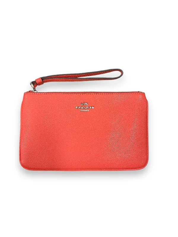 Wristlet Designer By Coach, Size: Medium