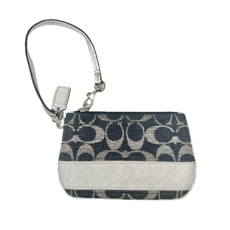 Wristlet Designer By Coach, Size: Medium