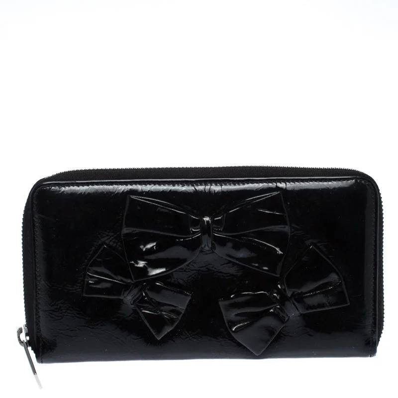 Black Patent Leather Bow Continental Zip Around Wallet