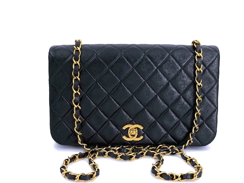 Chanel Vintage Black Classic Full Flap Shoulder Bag Lambskin 24k GHW